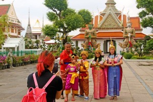 Category - Touristy: Dressing up and posing for a photo outside Wat Arun.